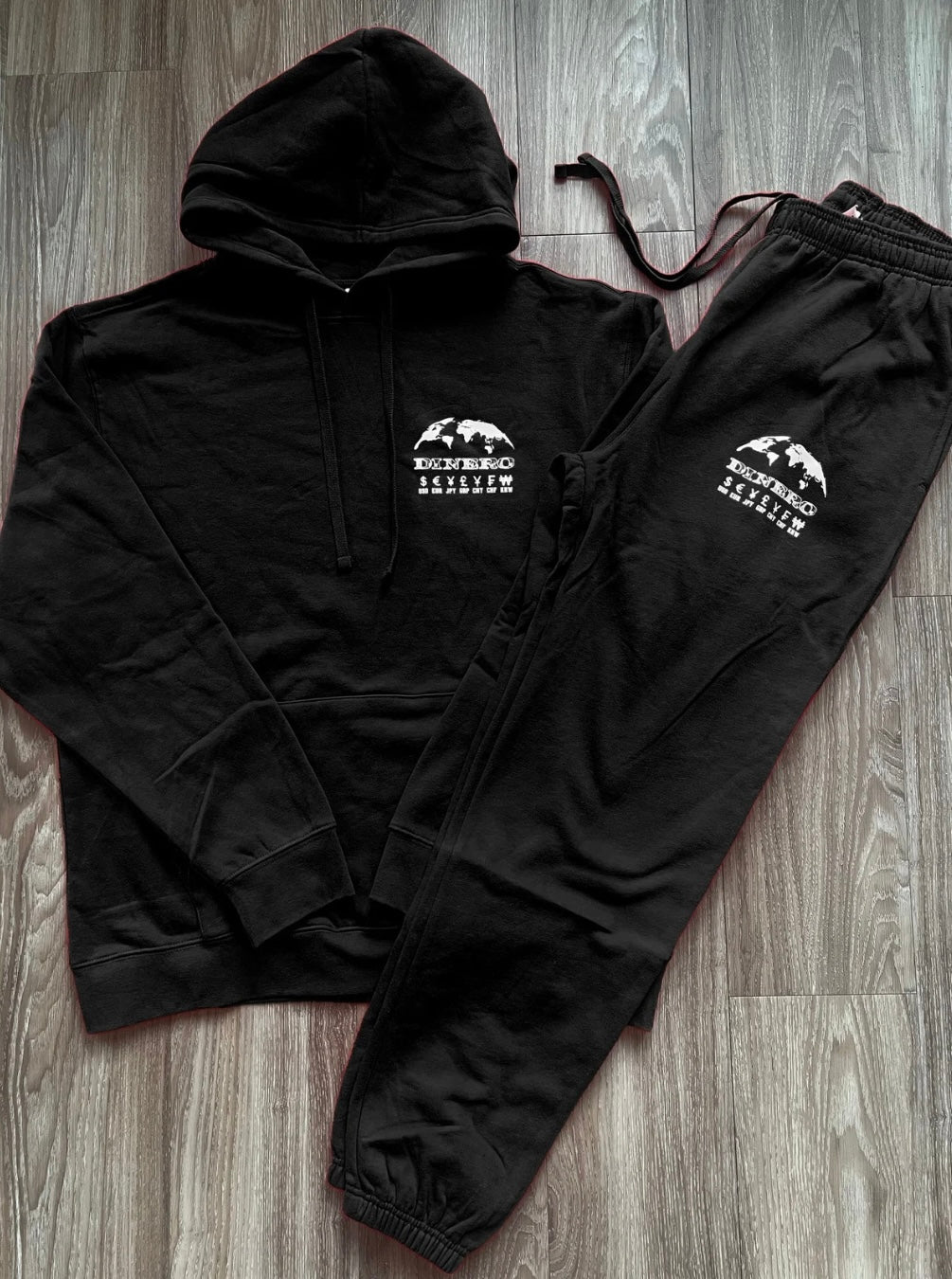 Dinero Sweatsuit