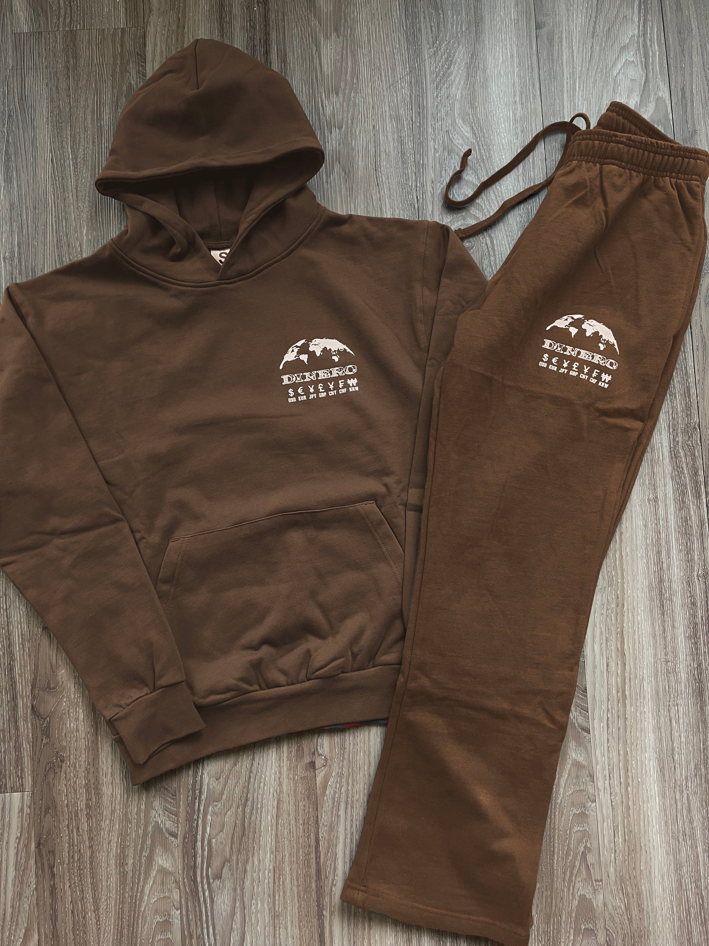 Dinero Sweatsuit
