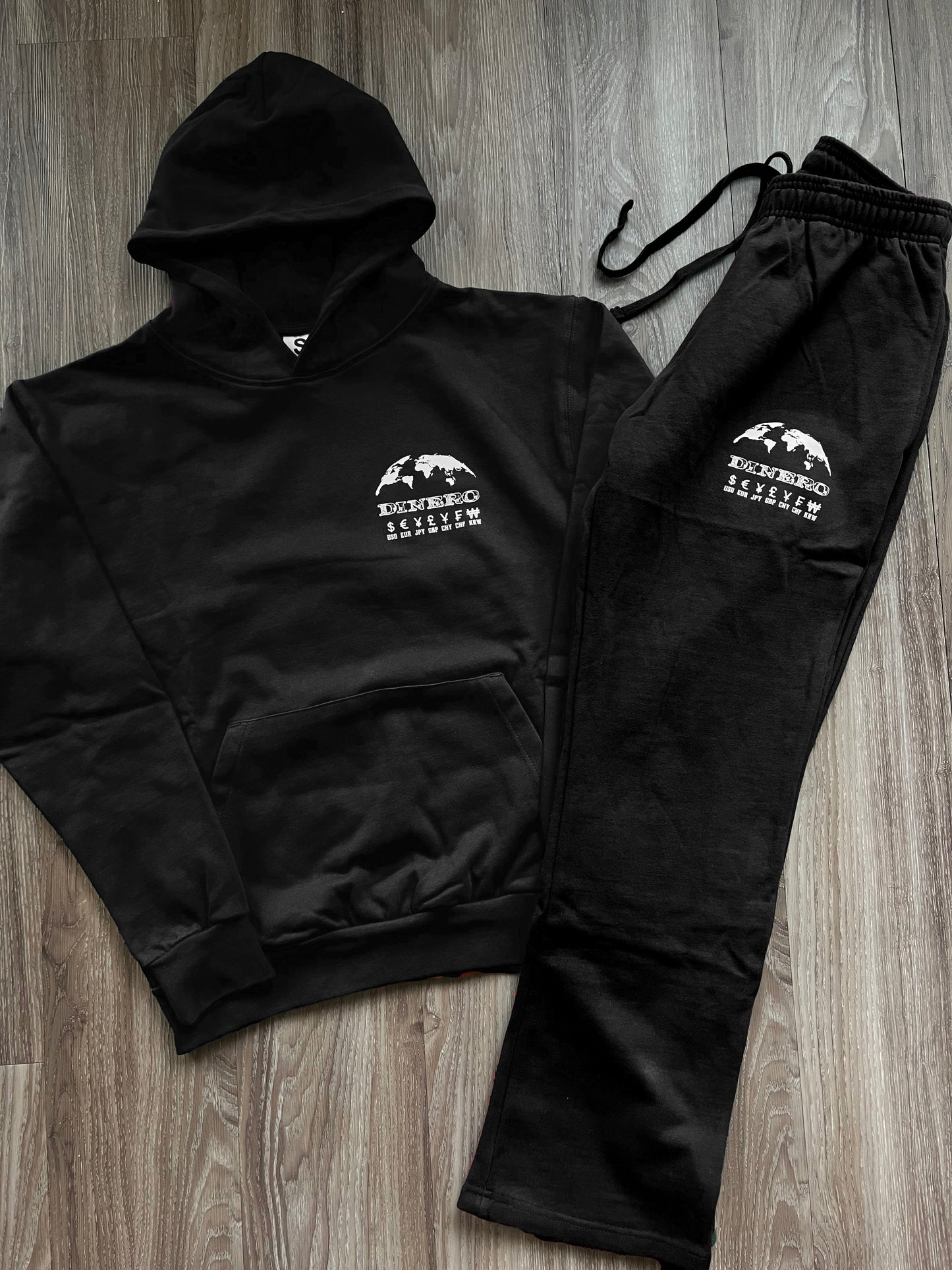 Dinero Sweatsuit